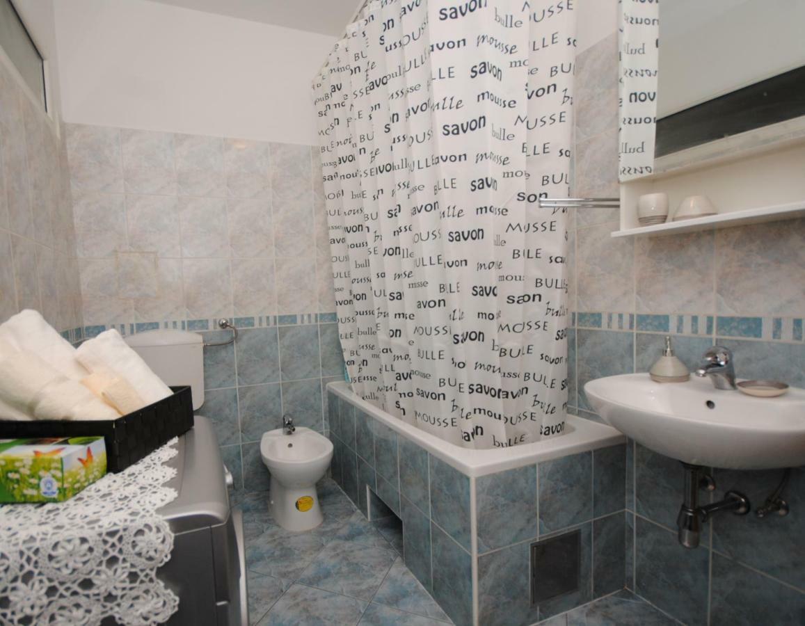Apartment Raquil Split Eksteriør billede