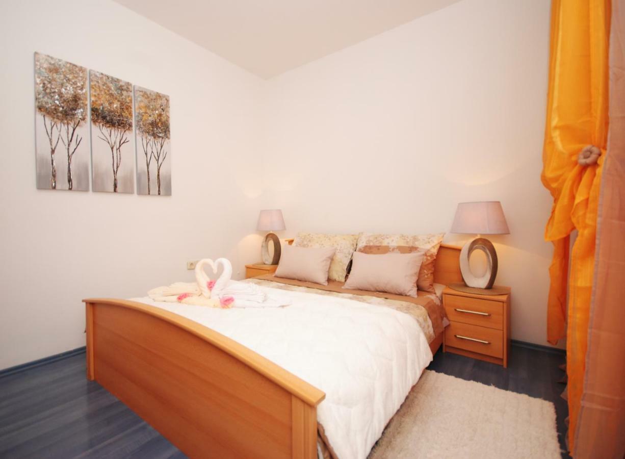 Apartment Raquil Split Eksteriør billede