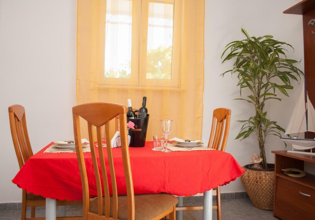 Apartment Raquil Split Eksteriør billede