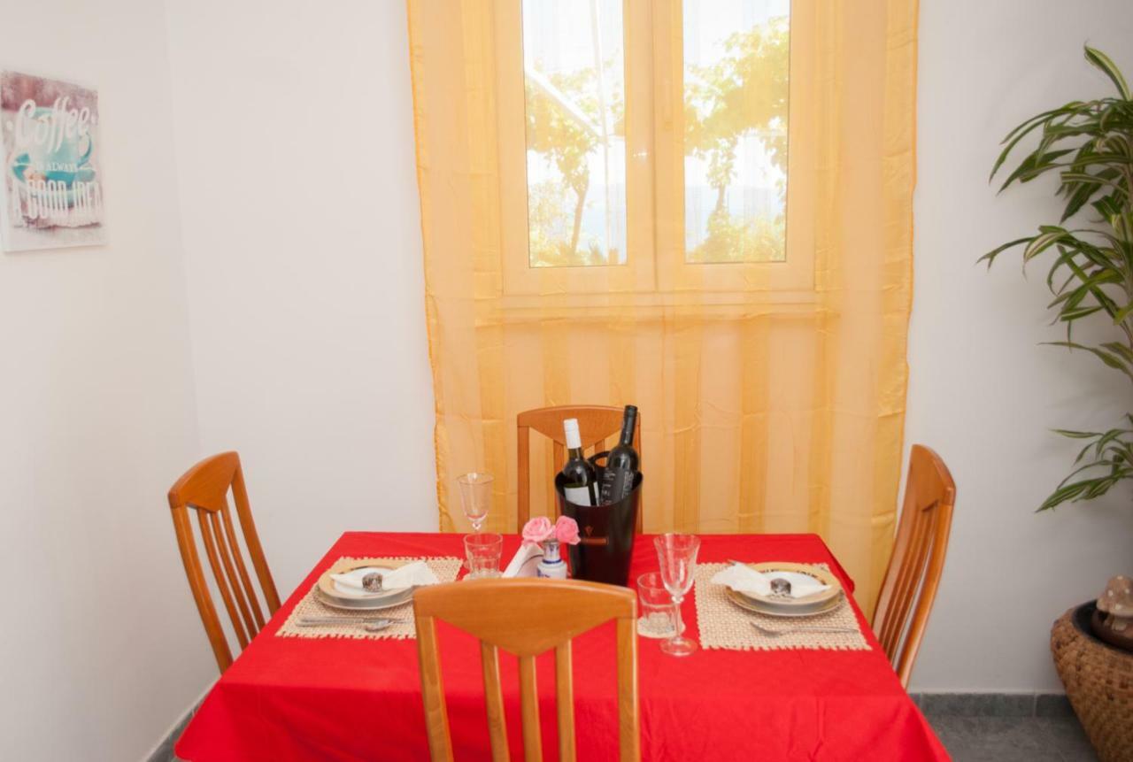 Apartment Raquil Split Eksteriør billede